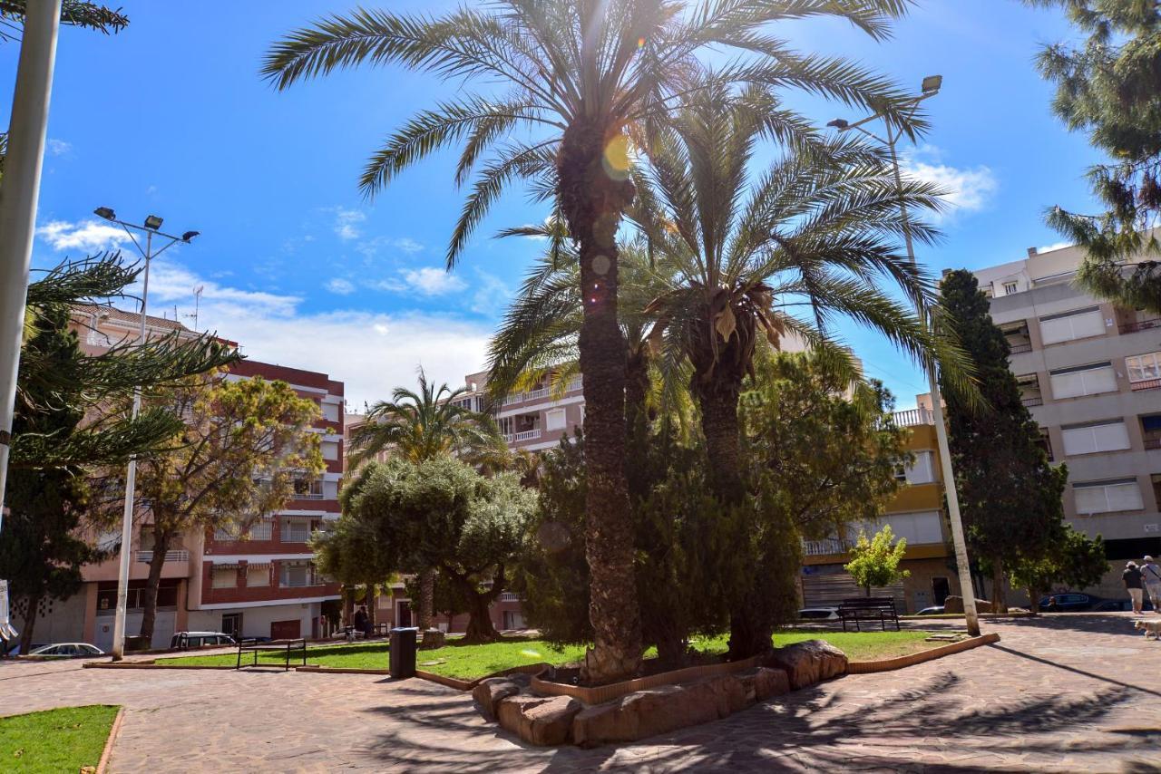 Holiday Studio Jardin Playa Torrevieja Exterior foto